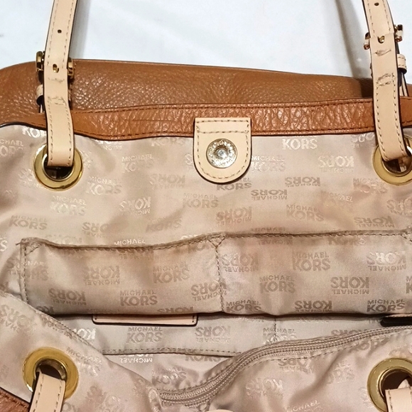 Michael Kors Caramel Tote - Picture 15 of 16